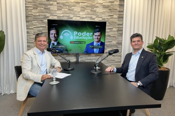 Reitor do UniCV entrevista Sérgio Moro no podcast Poder e Educação